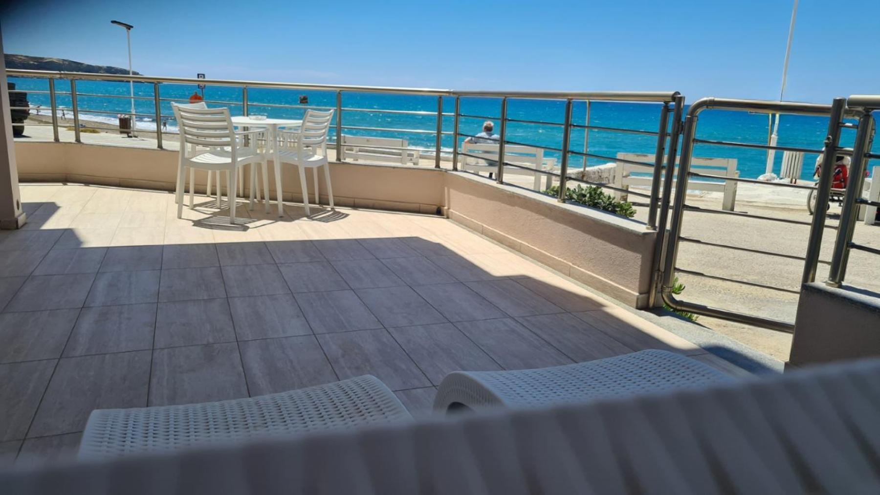 Bella Mare Luxury Apartments كالاماكي المظهر الخارجي الصورة